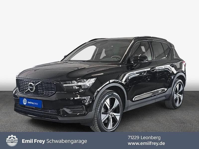 Schwarz black stone Gebraucht 2022 Volvo XC40 R-Design SUV | 30.950 € (Fairer Preis) - Bild 1/4