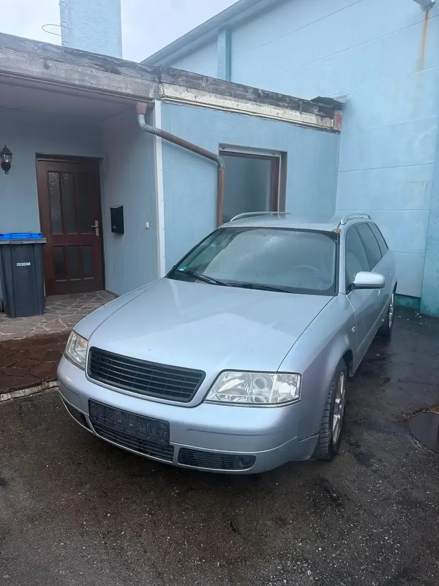 Gebraucht Audi A6 Comfort 220 PS (161 kW) 1999 Silber Kombi