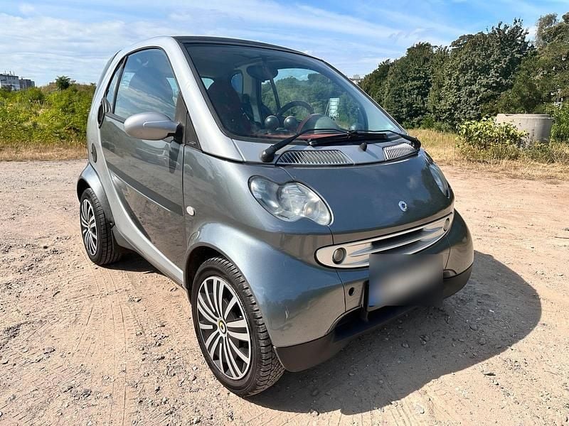 Grau Gebraucht 2006 Smart ForTwo Coupé Kleinwagen | 1.750 € (Guter Preis) - Bild 1/4