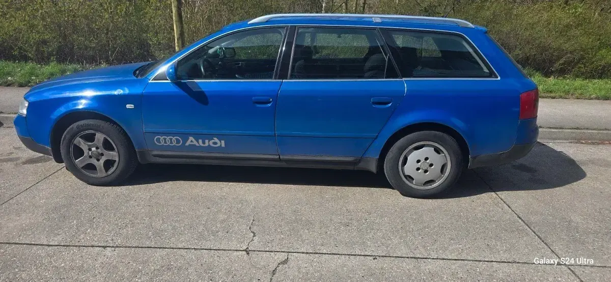 Brugt Audi A6 165 HK (121 kW) 1998 Blå Stationcar