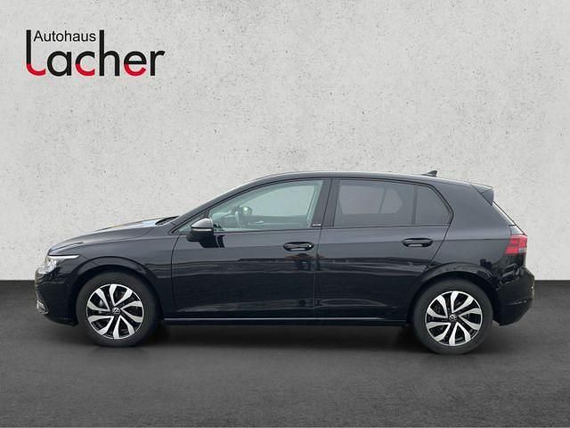 Gebraucht VW Golf VIII Active 150 PS (110 kW) 2023 Deep black perleffekt Limousine