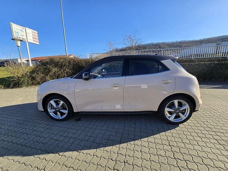 Gebraucht Ora 03 Pro+ 125 kW (171 PS) 2023 Galaxy beige/brown Kleinwagen