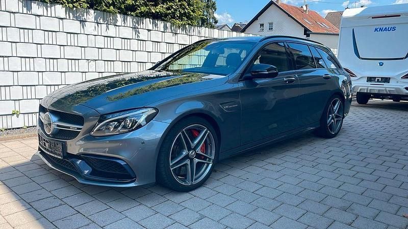 Grau Gebraucht 2017 Mercedes C63 AMG AMG Limousine | 44.900 € (Superpreis) - Bild 1/4