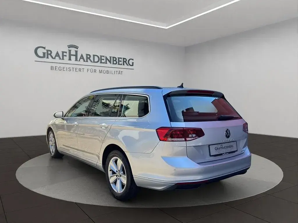 Gebraucht VW Passat Business 200 PS (147 kW) 2021 Silber Kombi