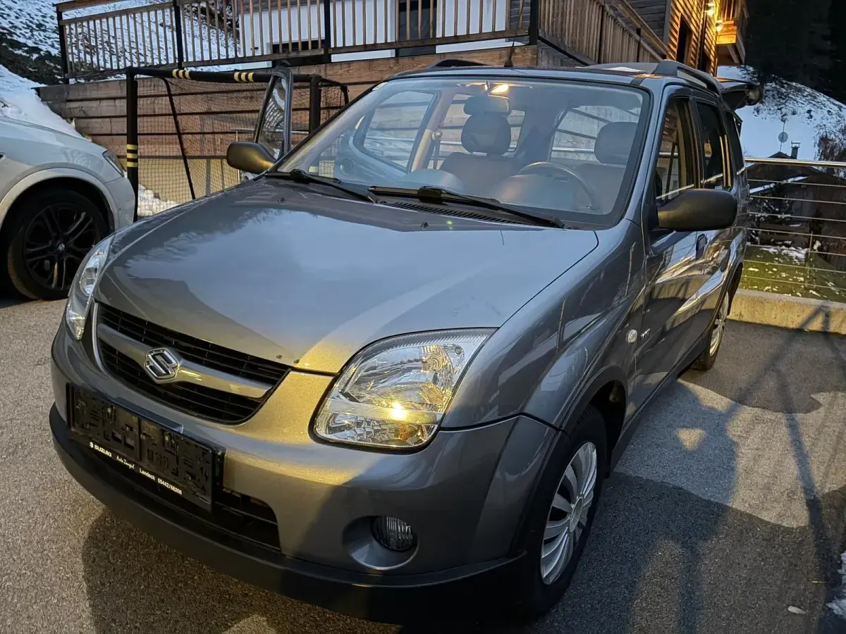 Gebraucht Suzuki Ignis GL 90 PS (66 kW) 2007 Grau Kleinwagen