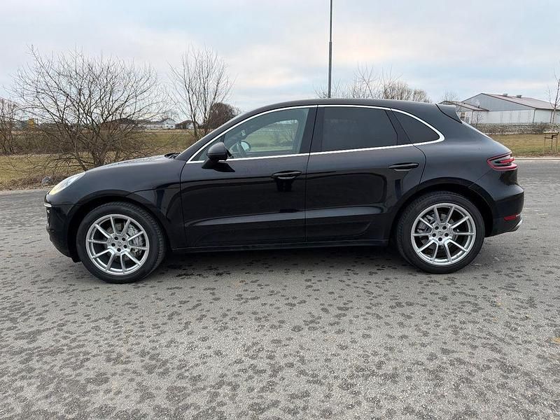 Gebraucht Porsche Macan S 258 PS (189 kW) 2015 Schwarz SUV
