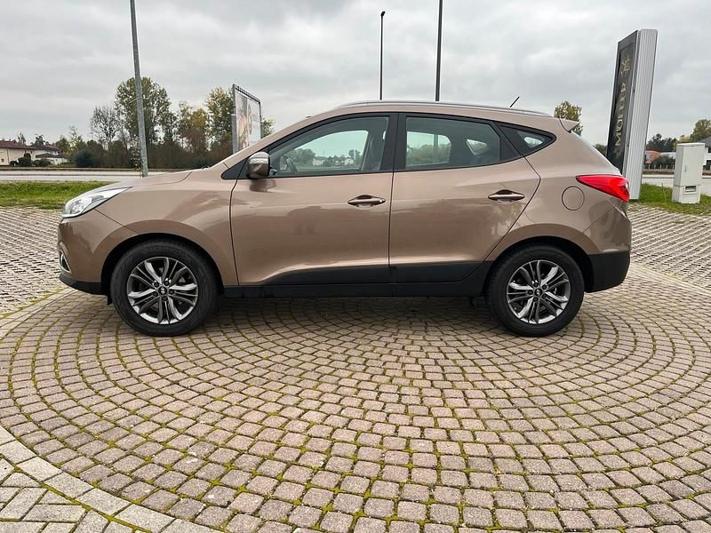 Gebraucht Hyundai ix35 Trend 136 PS (100 kW) 2013 Braun SUV