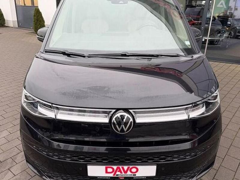 Gebraucht VW Multivan Highline 218 PS (160 kW) 2022 Schwarz Van
