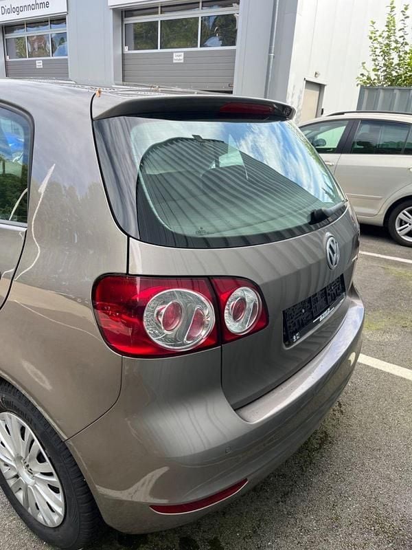 Gebraucht VW Golf VI Trendline 86 PS (63 kW) 2011 Braun Kleinwagen