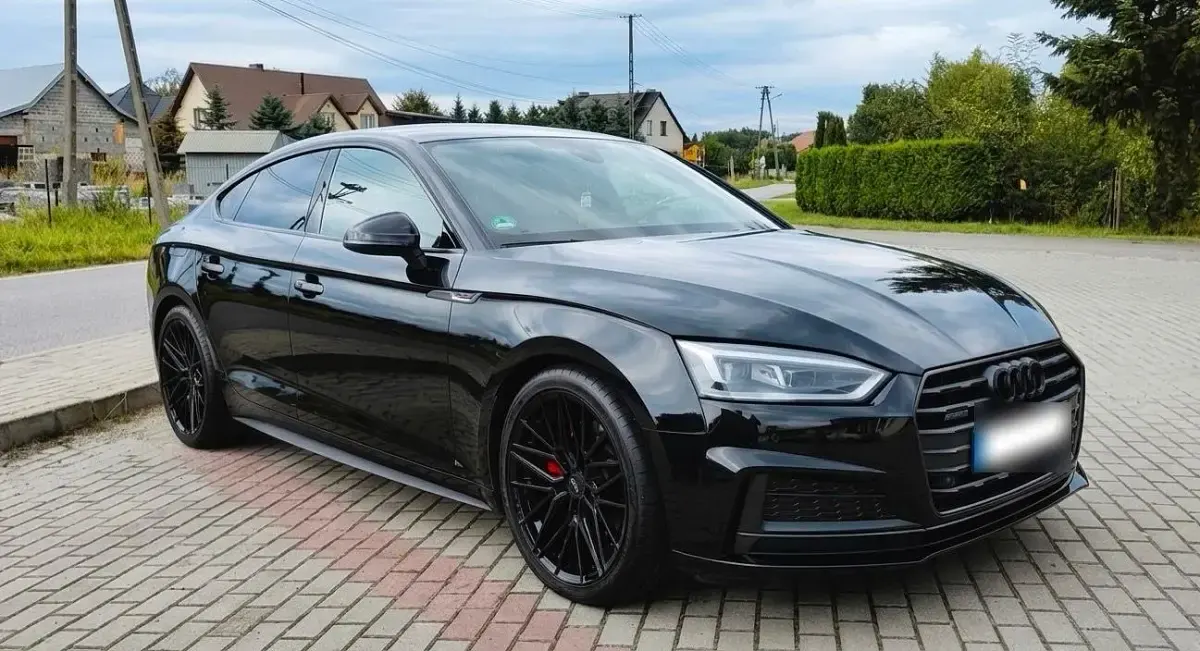 Second-hand Audi A5 S-Line 218 CP (160 kW) 2017 Negru Coupe