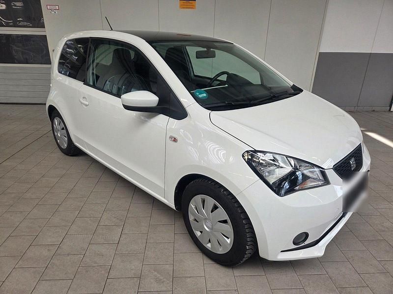 Gebraucht Seat Mii Chic 75 PS (55 kW) 2017 Weiß Kleinwagen