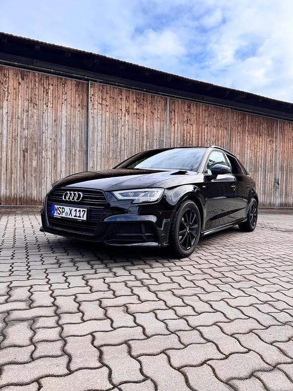 Gebraucht Audi A3 Sportback S-Line 150 PS (110 kW) 2017 Schwarz Kleinwagen