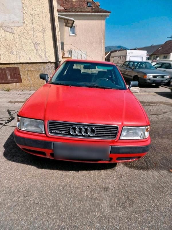 Second-hand Audi 80 140 CP (102 kW) 1993 Roșu Berlinǎ