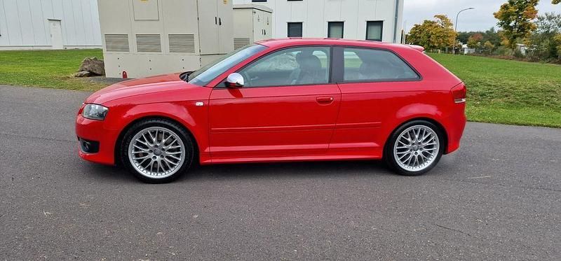 Gebraucht Audi S3 Sport 265 PS (194 kW) 2007 Rot Kleinwagen