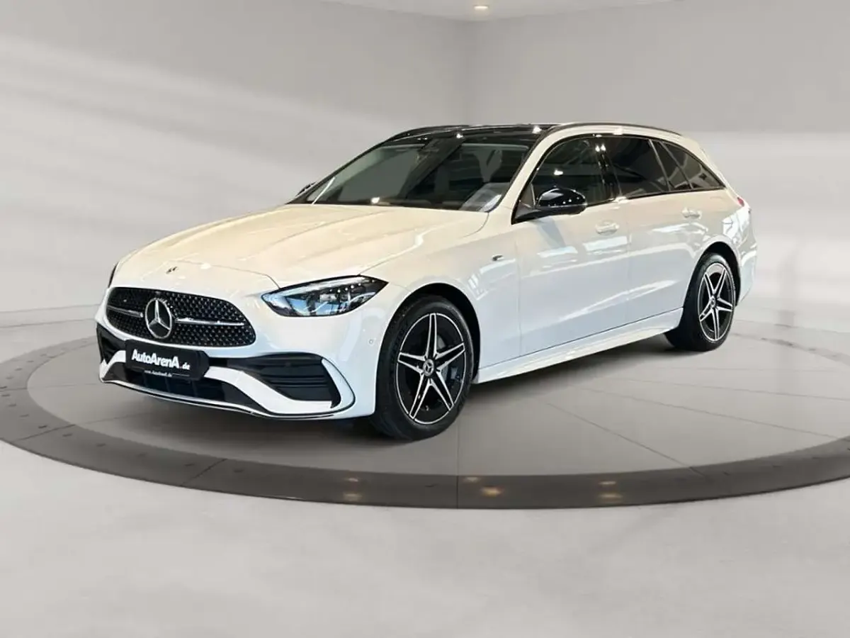 Gebraucht Mercedes C300e AMG 204 PS (150 kW) 2025 Weiß Kombi