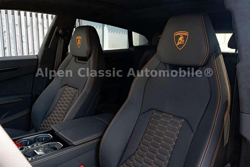 Neu Lamborghini Urus 666 PS (489 kW) 2025 Grigio telesto SUV