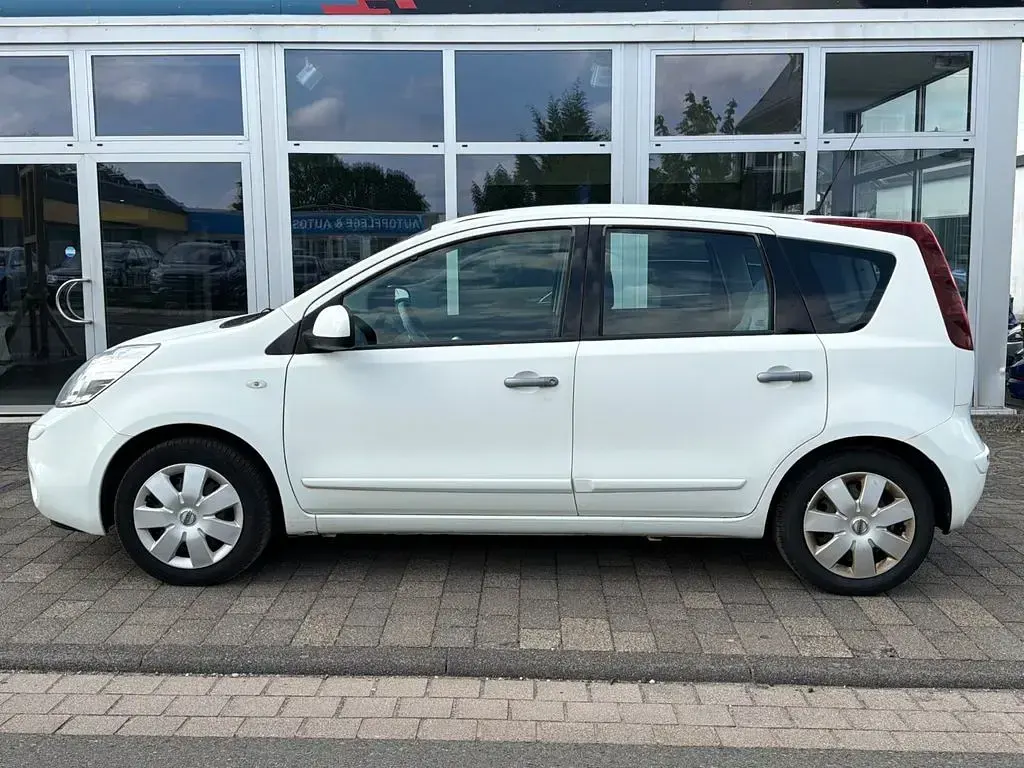 Gebraucht Nissan Note Acenta 88 PS (64 kW) 2012 Weiß Kleinwagen