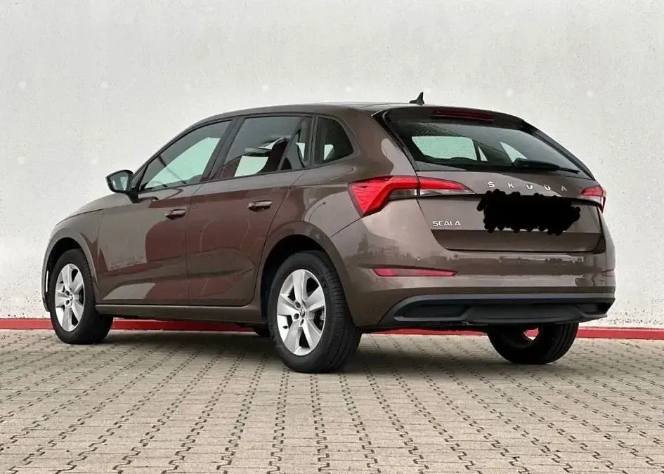 Gebraucht Skoda Scala Style 150 PS (110 kW) 2019 Braun Kleinwagen