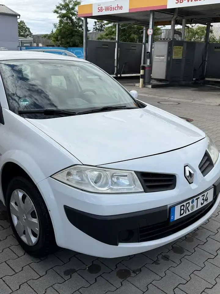 Gebraucht Renault Mégane II Authentique 98 PS (72 kW) 2007 Limousine
