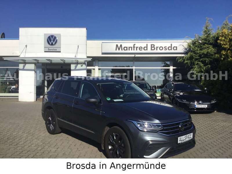 Grau Gebraucht 2023 VW Tiguan Allspace Life SUV | 35.990 € (Fairer Preis) - Bild 1/4