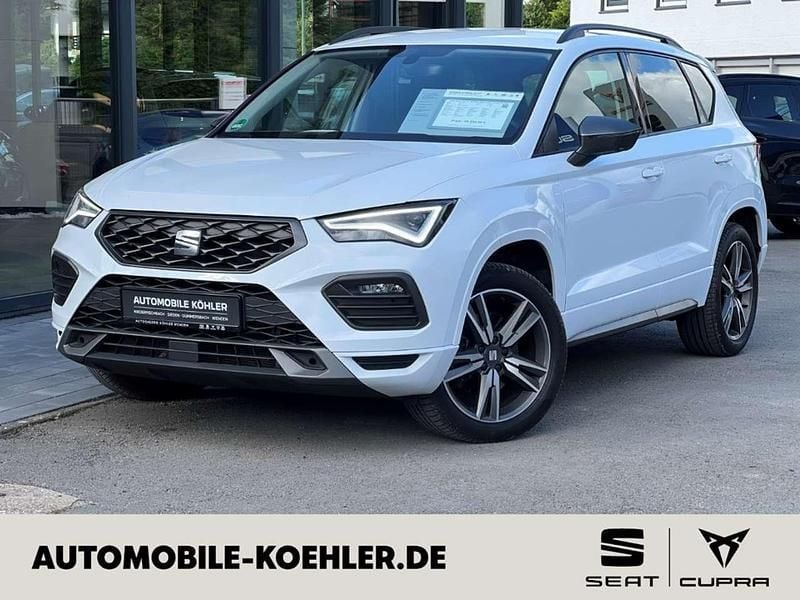 Weiß Gebraucht 2022 Seat Ateca 4Drive SUV | 29.450 € (Fairer Preis) - Bild 1/2