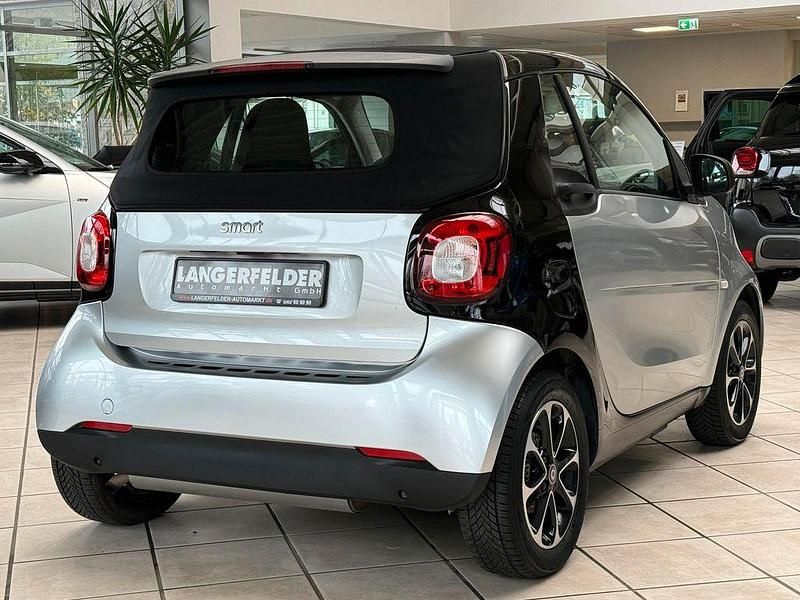 Gebraucht Smart ForTwo Cabrio 71 PS (52 kW) 2017 Tridion sicherheitsze... Cabrio