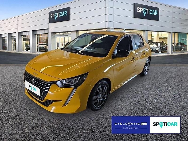 Gelb Gebraucht 2023 Peugeot 208 Active Kleinwagen | 13.790 € (Superpreis) - Bild 1/4