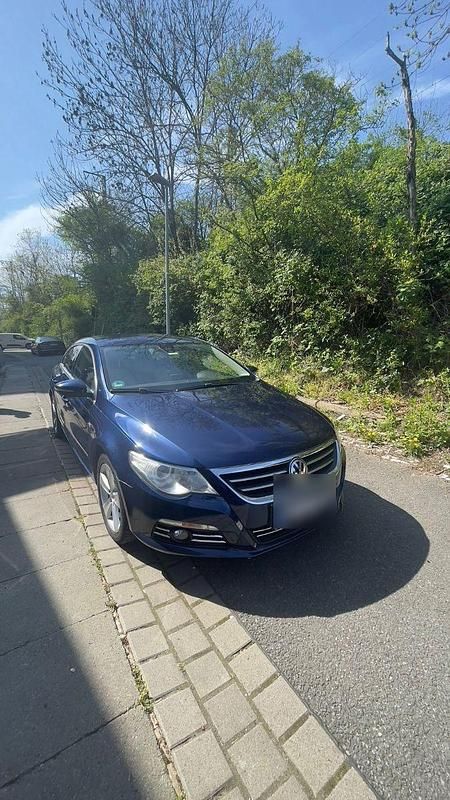 Gebraucht VW Passat 170 PS (125 kW) 2010 Blau Coupé