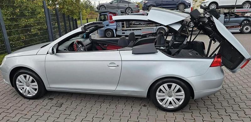 Gebraucht VW Eos 115 PS (84 kW) 2008 Grau Cabrio