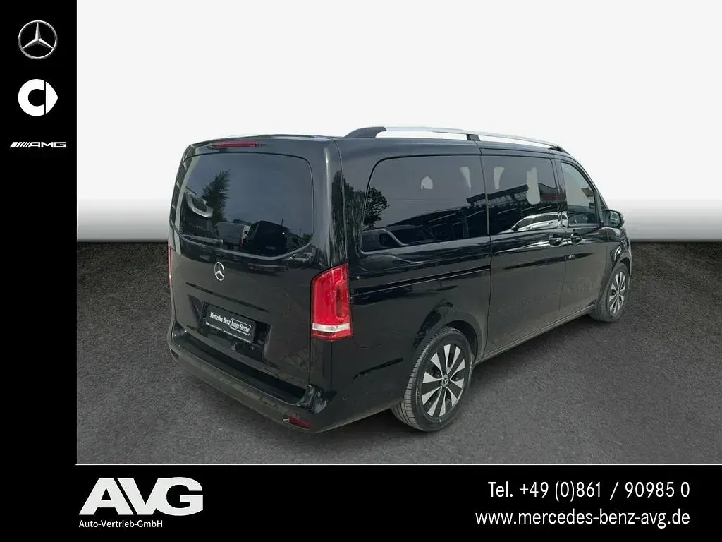 Gebraucht Mercedes V250 190 PS (139 kW) 2023 Obsidianschwarz Van / Kleinbus
