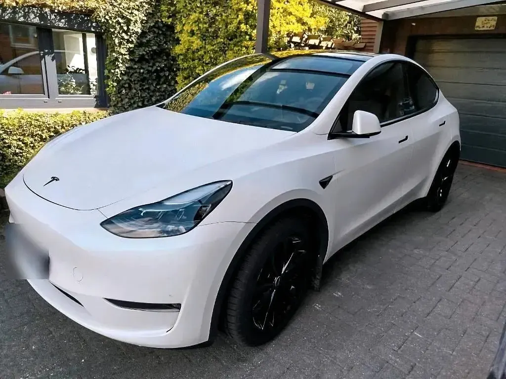 Gebraucht Tesla Model Y 378 kW (514 PS) 2024 Weiß SUV