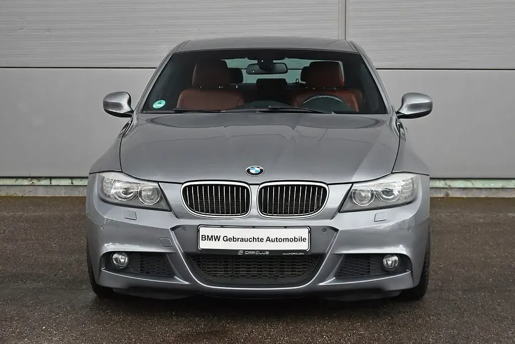 Gebraucht BMW 330 Performance 245 PS (180 kW) 2009 Grau Limousine