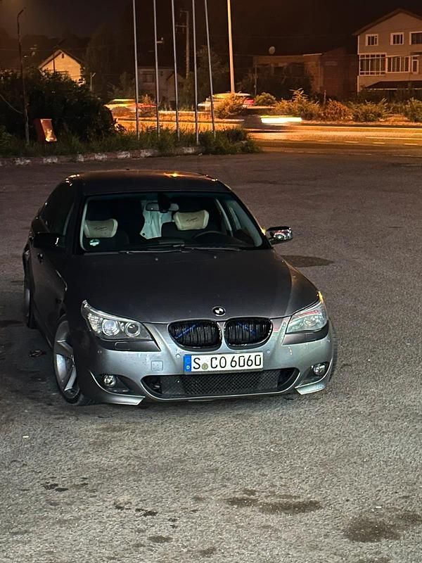 Grau Gebraucht 2007 BMW 525 M Performance Limousine | 11.250 € - Bild 1/4