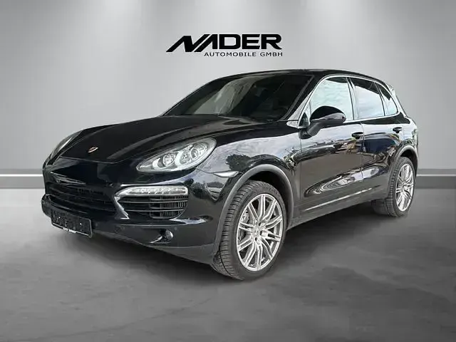Usata Porsche Cayenne 245 CV (180 kW) 2012 Verde SUV