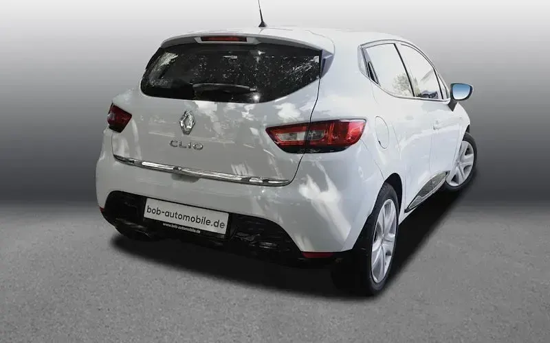 Gebraucht Renault Clio IV LIMITED 73 PS (53 kW) 2016 Weiß Limousine