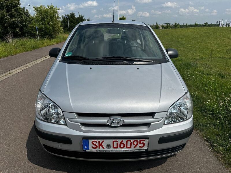 Gebraucht Hyundai Getz Basis 63 PS (46 kW) 2005 Silber Kleinwagen