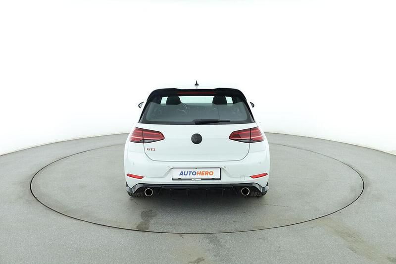 Gebraucht VW Golf VII GTI 2020 Weiß Limousine
