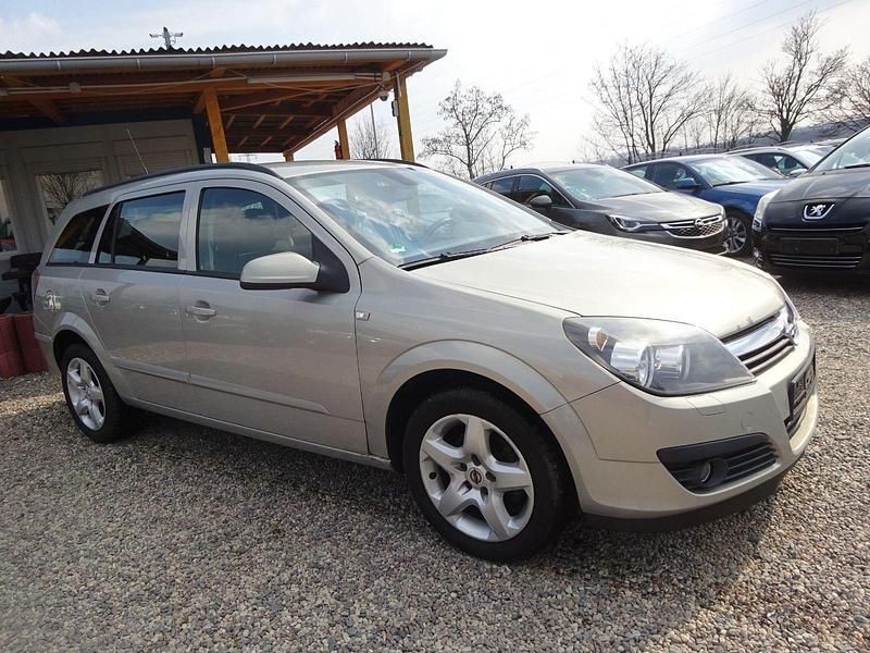 Gebraucht Opel Astra Edition 105 PS (77 kW) 2006 Grau Kombi