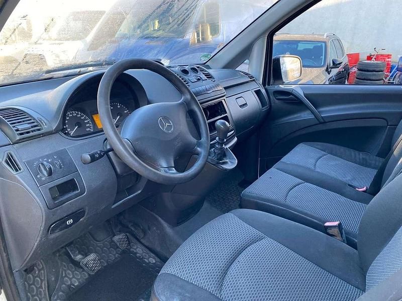 Gebraucht Mercedes Vito 95 PS (69 kW) 2012 Arktikweiss Van