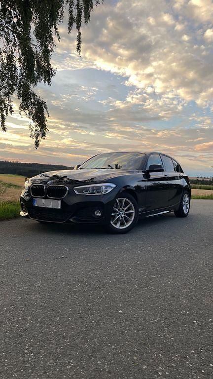 Schwarz Gebraucht 2016 BMW 125 M Sport Kleinwagen | 17.997 € (Fairer Preis) - Bild 1/4