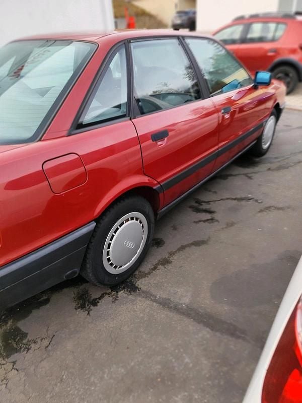 Second-hand Audi 80 90 CP (66 kW) 1989 Roșu Berlinǎ