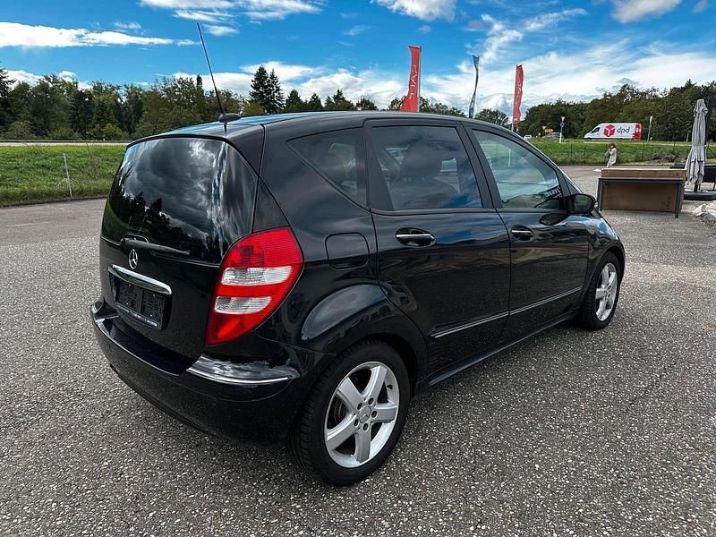 Schwarz Gebraucht 2005 Mercedes A200 Kleinwagen | 2.150 € (Superpreis) - Bild 1/4