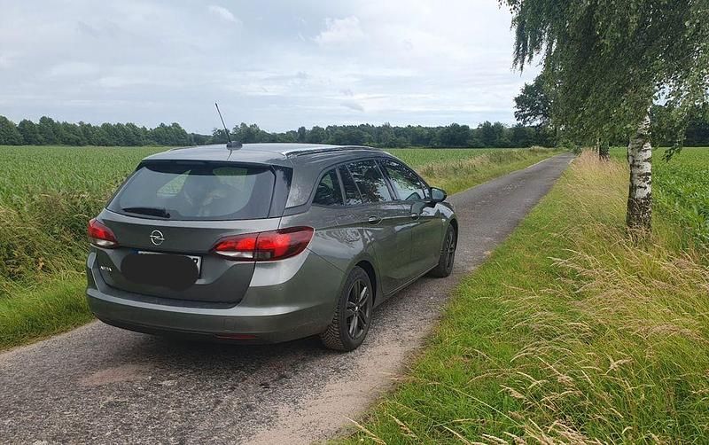 Gebraucht Opel Astra 105 PS (77 kW) 2020 Grau Kombi