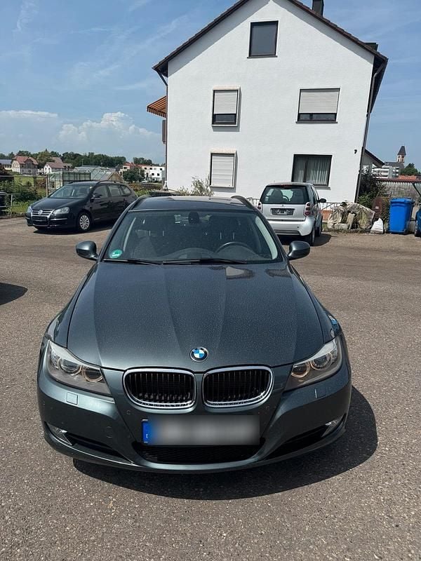 Gebraucht 2011 BMW 320 Kombi | 6.500 € (Fairer Preis) - Bild 1/4