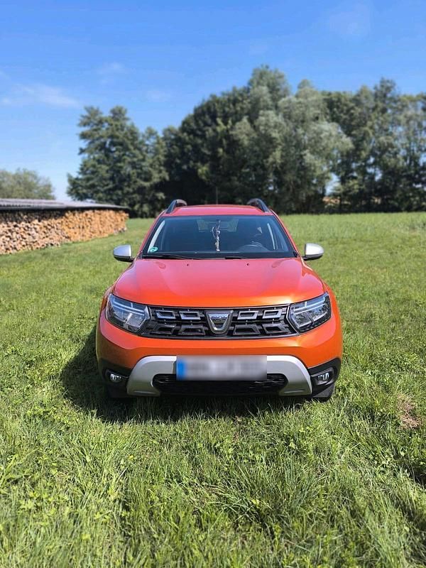 Orange Gebraucht 2022 Dacia Duster Extreme SUV | 13.400 € (Guter Preis) - Bild 1/4