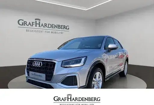 Neu Audi Q2 Advanced Plus 150 PS (110 kW) 2026 Silber SUV