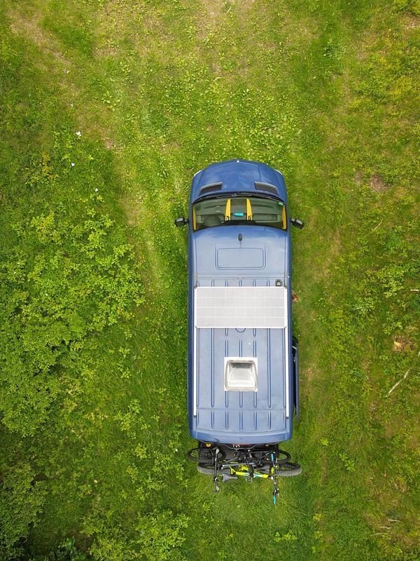 Blau Gebraucht 2015 Mercedes Sprinter Van | 32.500 € - Bild 1/4