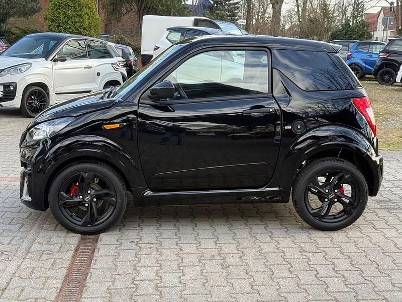 Usata Ligier JS50 2024 Nero Utilitaria