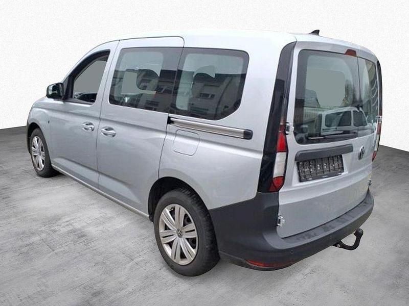 Gebraucht VW Caddy Basis 102 PS (75 kW) 2021 Reflexsilber metallic Van / Kleinbus