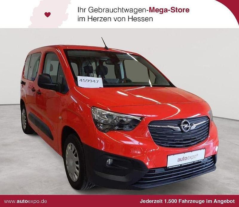 Rot Gebraucht 2021 Opel Combo Life Van / Kleinbus | 17.489 € (Superpreis) - Bild 1/4